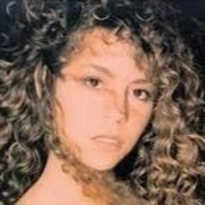 Meet your Posher, Isabel